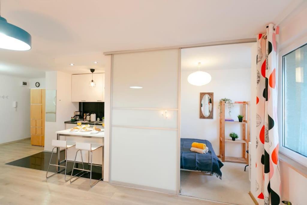 Wawaview! Studio With An Amazing View! Powisle. Warschau Exterior foto